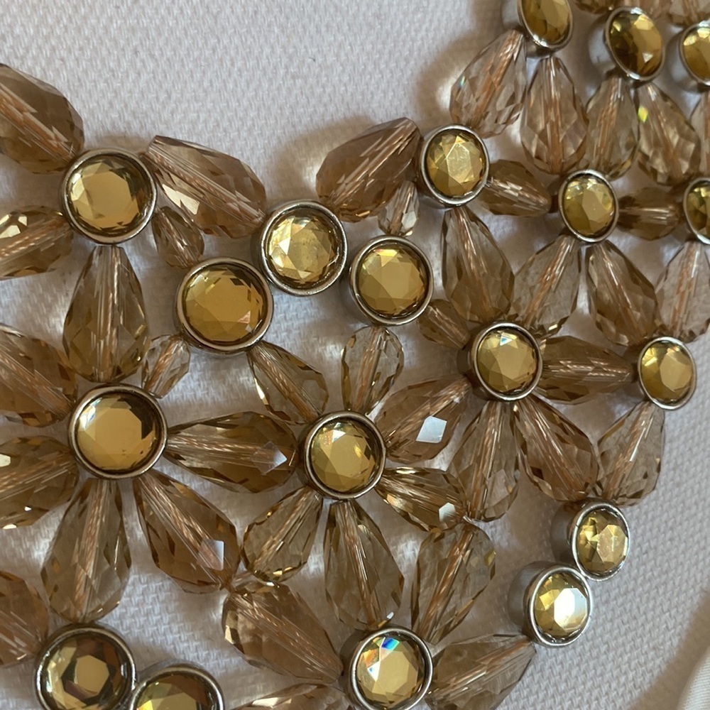 Statement Necklace - Picture 3 of 11